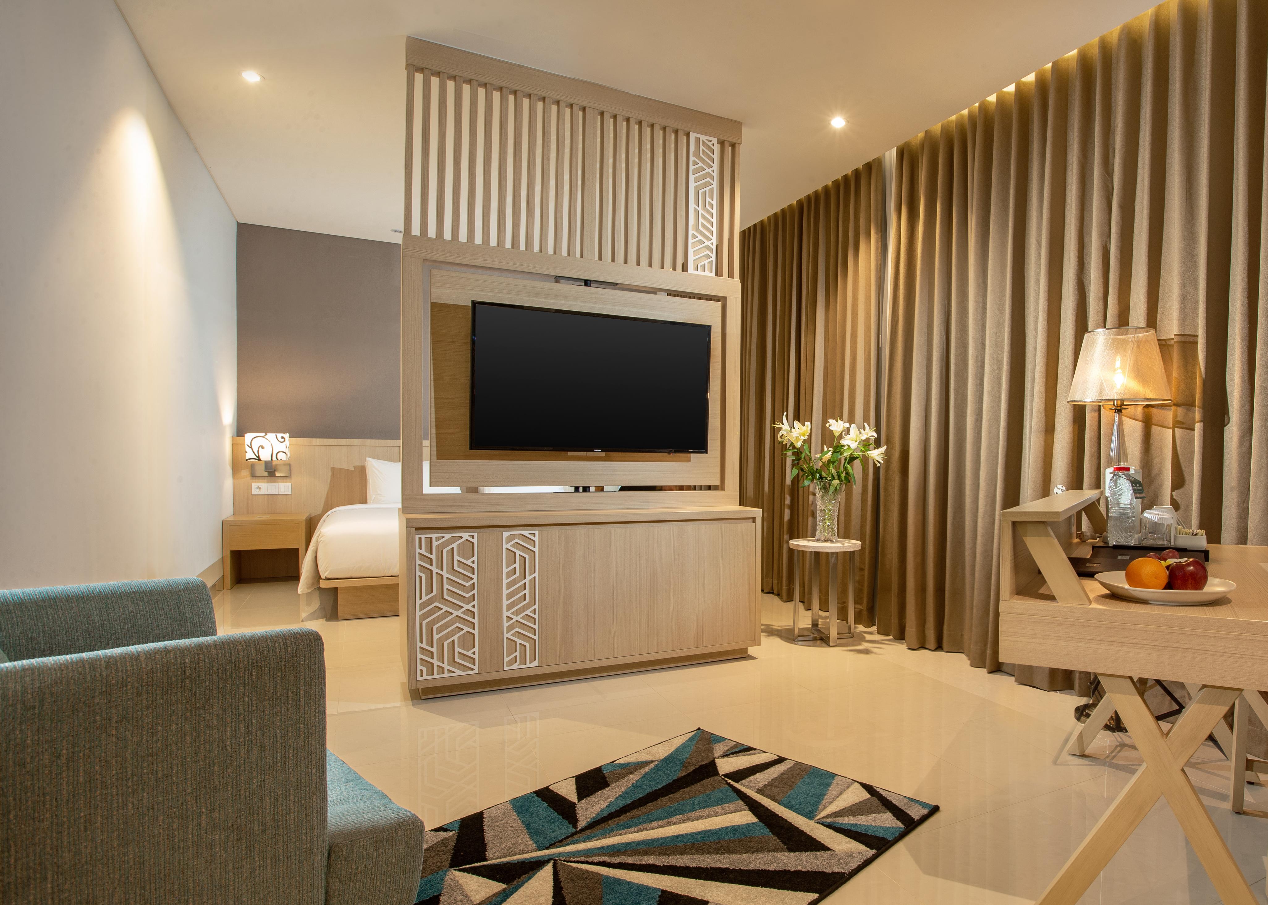 Hotel Santika Gresik Kültér fotó
