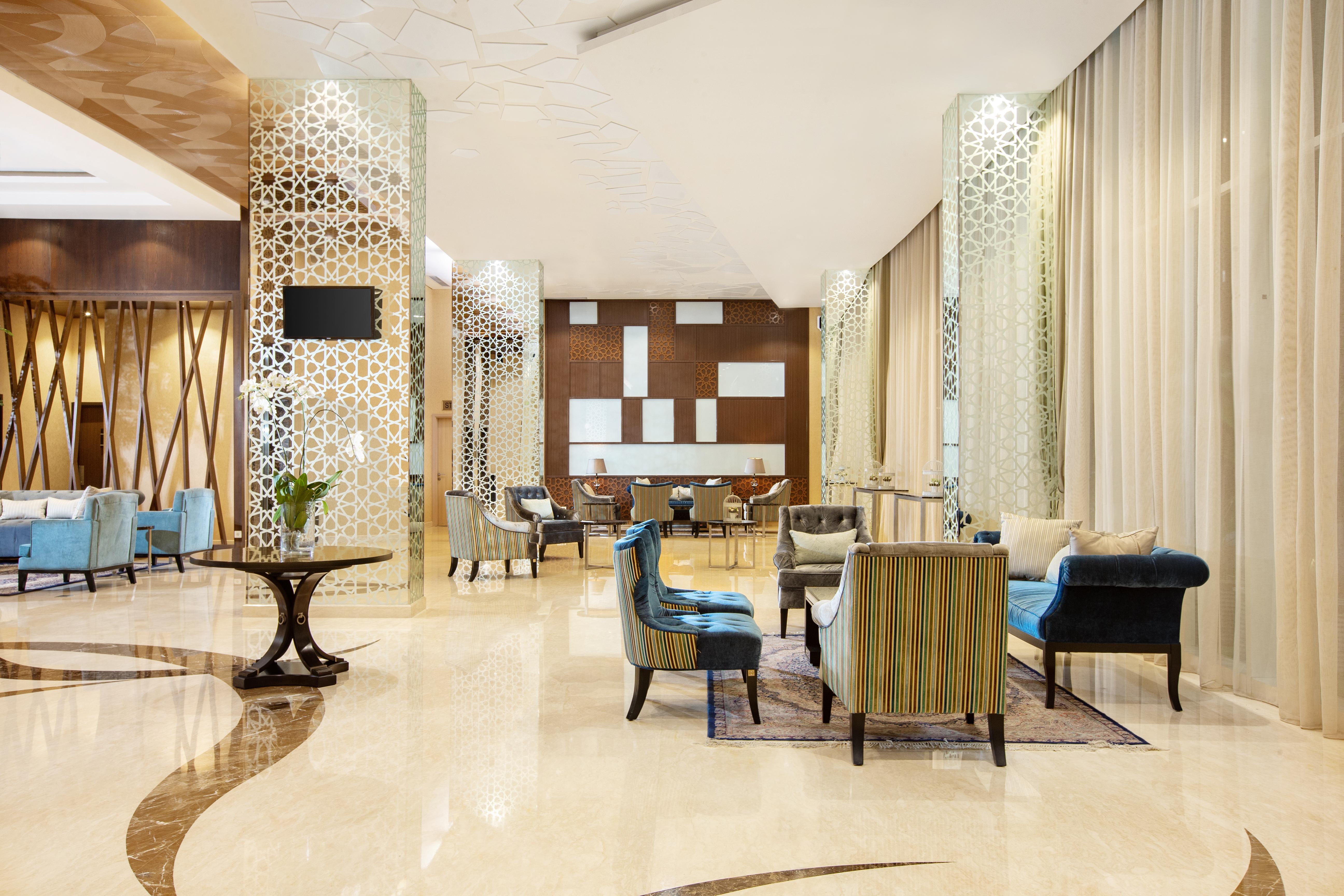 Hotel Santika Gresik Kültér fotó